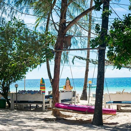 Soul Breeze Beach Resort Diani Beach Exterior photo