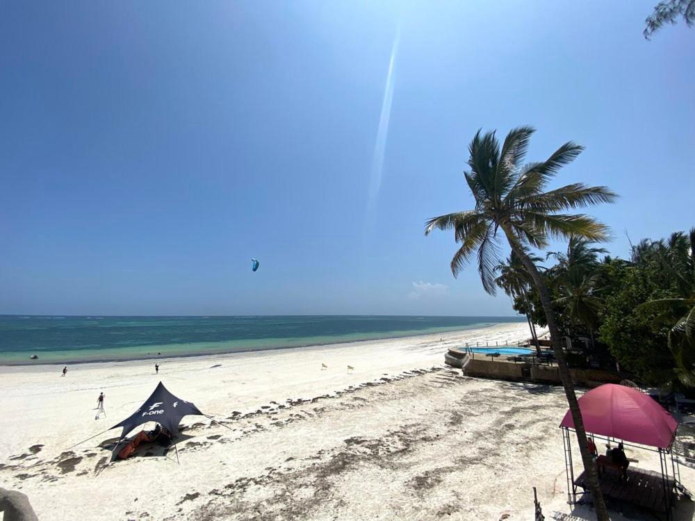 Soul Breeze Beach Resort Diani Beach Exterior photo